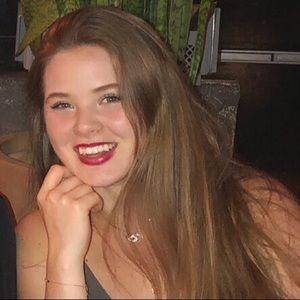 Meet your Posher, Sofiya